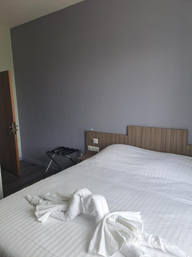 Le Petit Vedaquais Bed & Breakfast Vaas Ngoại thất bức ảnh